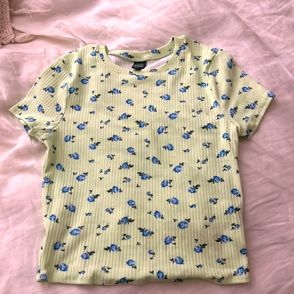 Wild Fable flower top